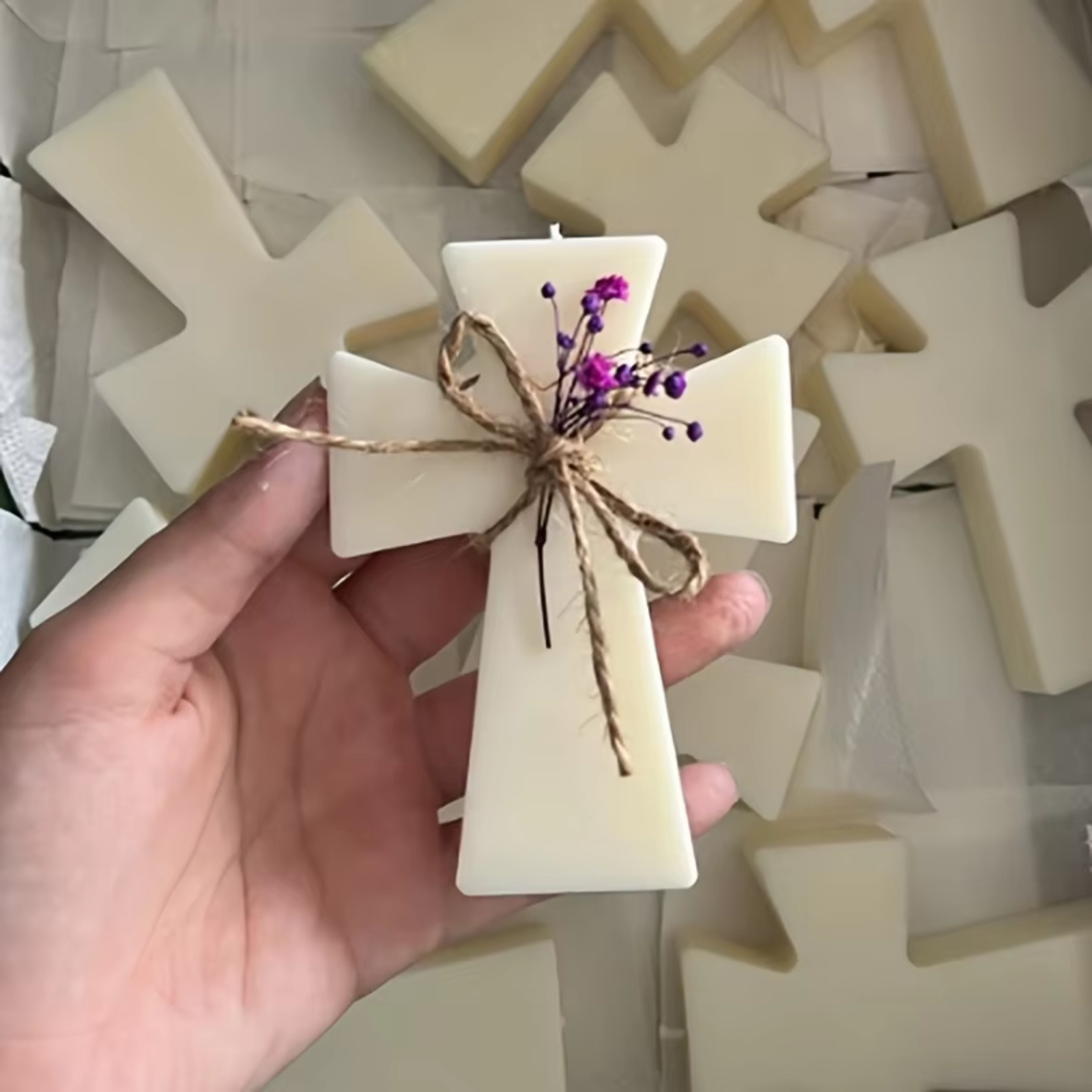 Soap Making Raw Material - Silicone Mold Blessing Cross DIY Making