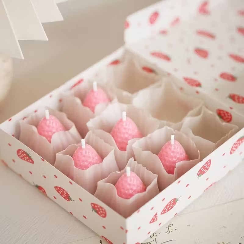 Strawberry Silicone Candle Mol - Soap Making Gifts recension och pris